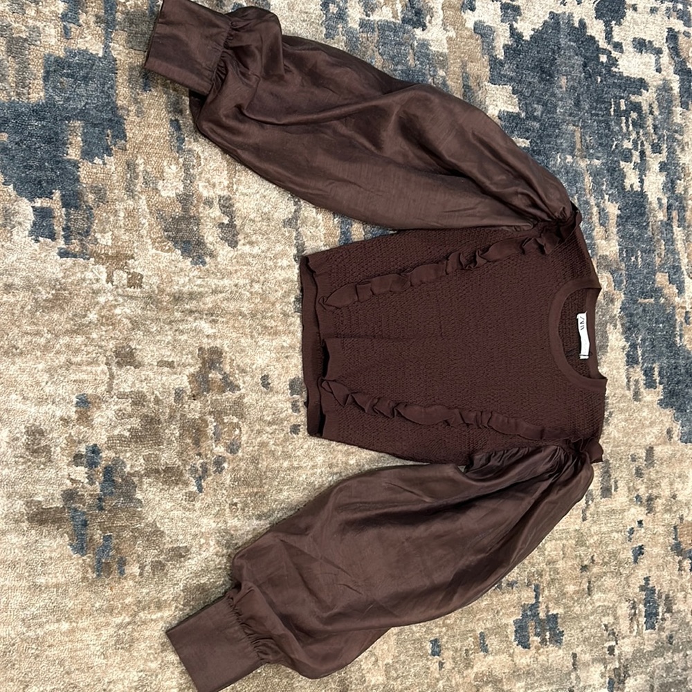 ZARA DARK BROWN CHIC TOP. SIZE MEDIUM. PERFECT CONDITION.